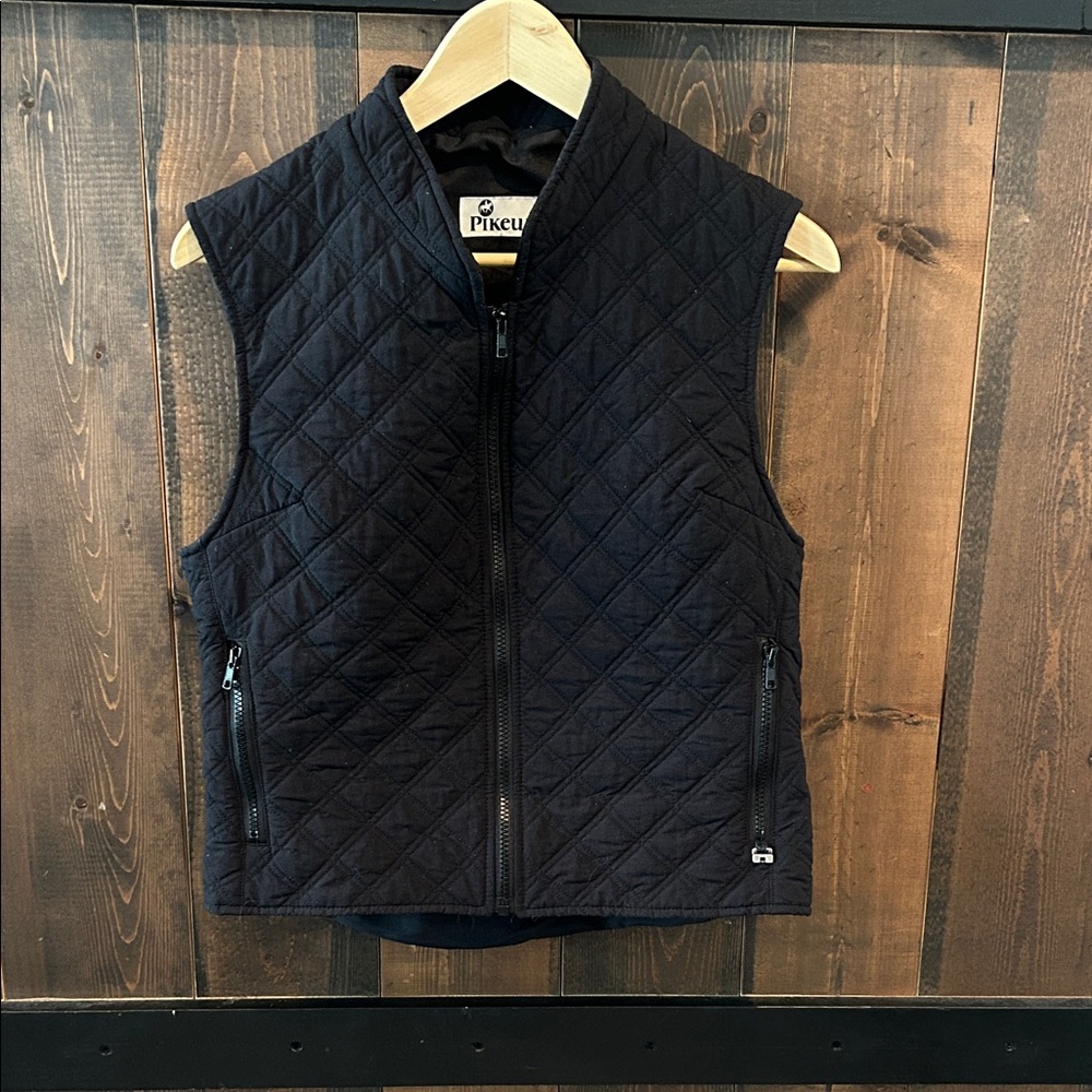 Pikeur Black Quilted Vest Women’s Size 10